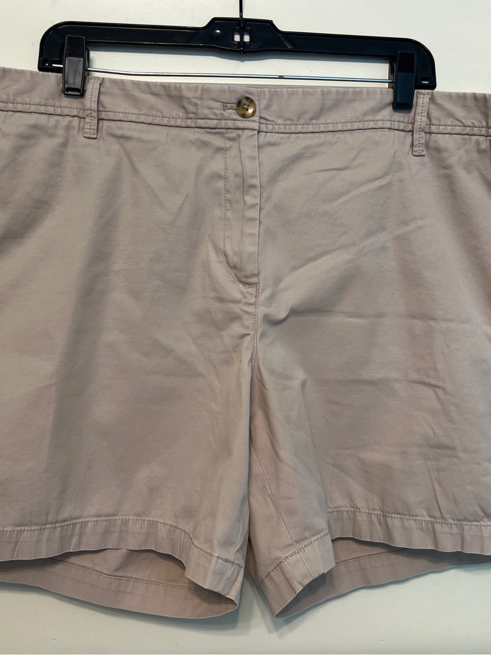 Talbots 20W Khaki Relaxed Chino Shorts